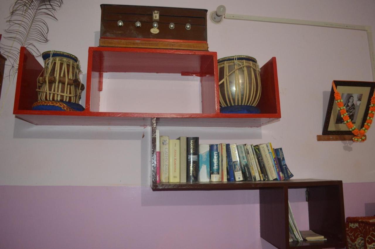 Azure Family Paying Guest House Varanasi Exterior photo
