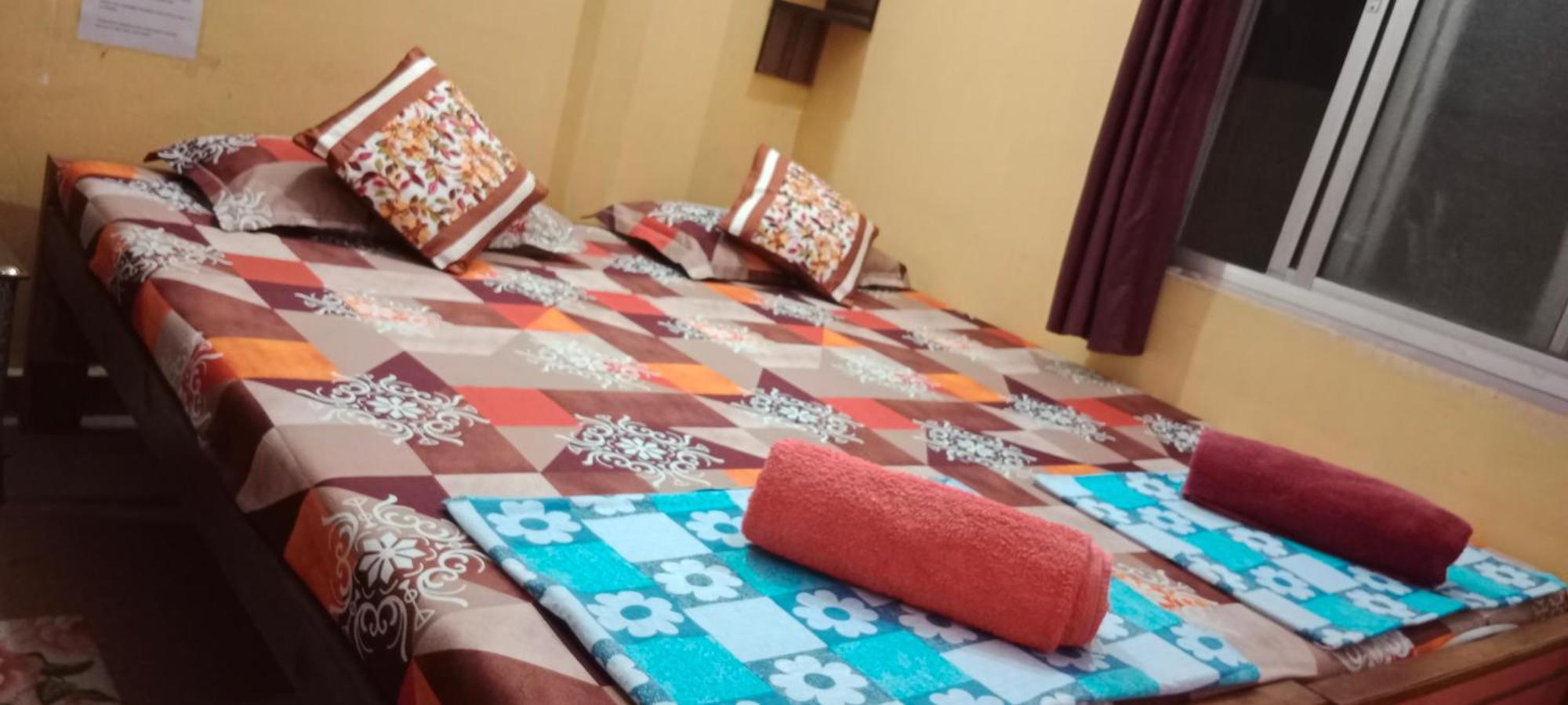 Azure Family Paying Guest House Varanasi Exterior photo